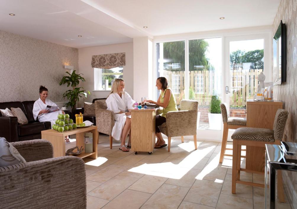 The Bridge Hotel And Spa Wetherby Exterior foto
